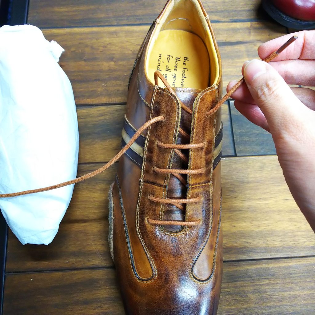 靴のお手入れ お修理 靴紐の結び方など Three Generationsブログ